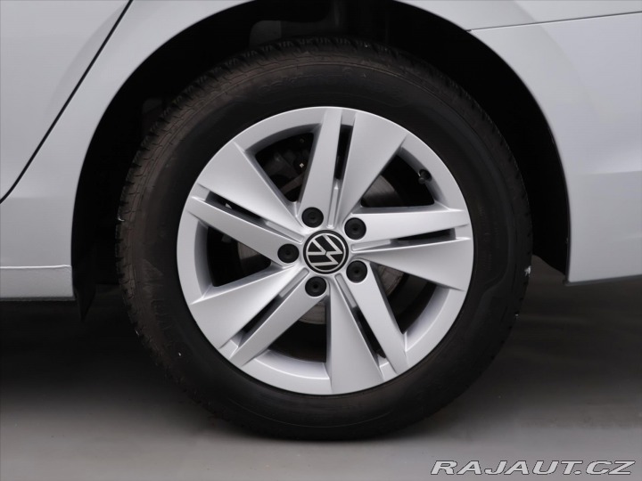 Volkswagen Golf 1,5 TSI 96kW CZ Life 1.Ma 2023
