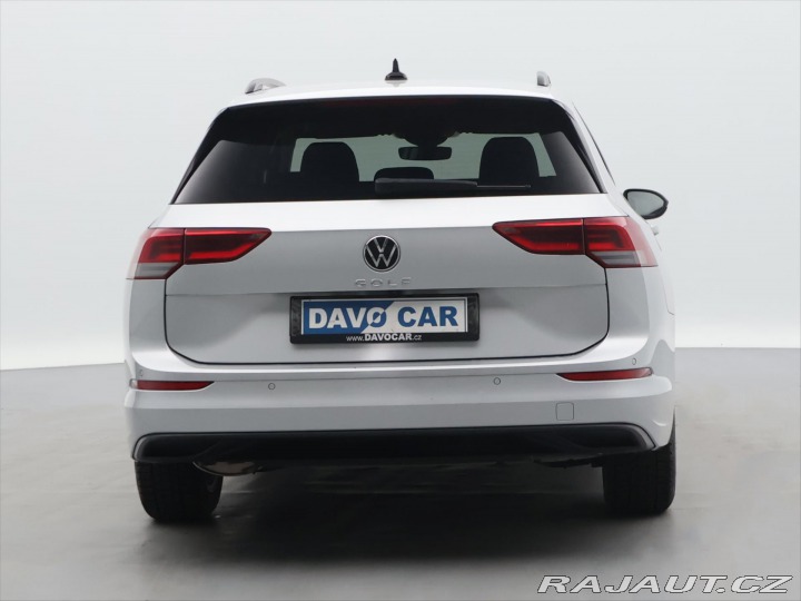 Volkswagen Golf 1,5 TSI 96kW CZ Life 1.Ma 2023