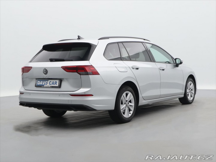 Volkswagen Golf 1,5 TSI 96kW CZ Life 1.Ma 2023
