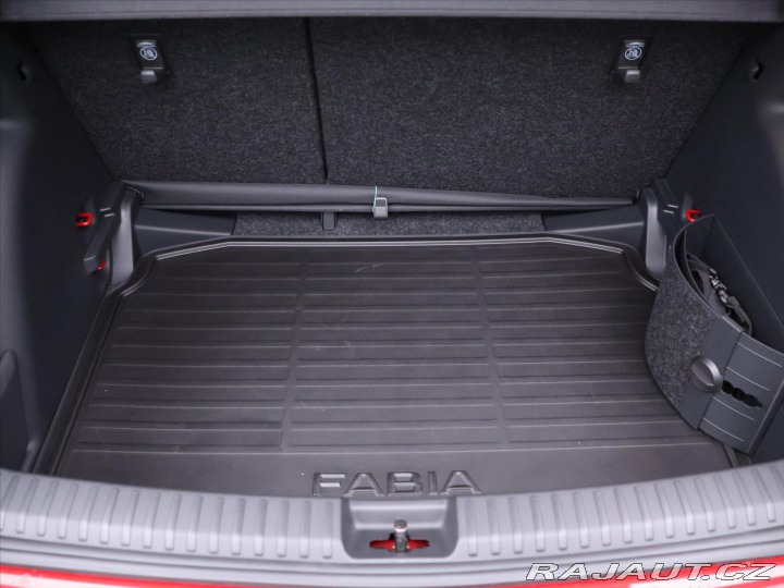 Škoda Fabia 1,0 TSI DSG Monte Carlo 1 2025