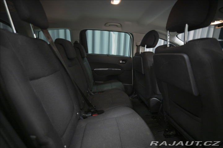 Peugeot 5008 1,6 HDI NAVI KAMERA VÝHŘE 2015