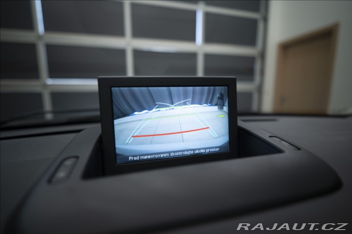 Peugeot 5008 1,6 HDI NAVI KAMERA VÝHŘE 2015