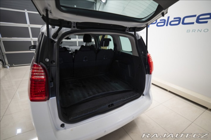 Peugeot 5008 1,6 HDI NAVI KAMERA VÝHŘE 2015