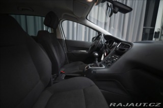Peugeot 5008 1,6 HDI NAVI KAMERA VÝHŘE 2015