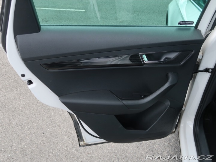 Škoda Karoq 1,0 TSI Style Extra 2020
