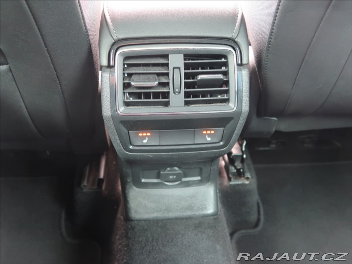 Škoda Karoq 1,0 TSI Style Extra 2020