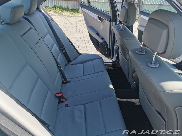 Mercedes-Benz C 2,2   CDI 125kW Avantgard 2007
