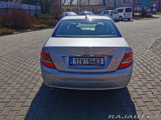 Mercedes-Benz C 2,2 CDI 125kW Avantgard 2007