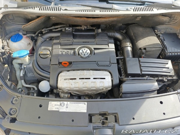 Volkswagen Touran 1,4   TSI 103 KW 140PS. B 2011