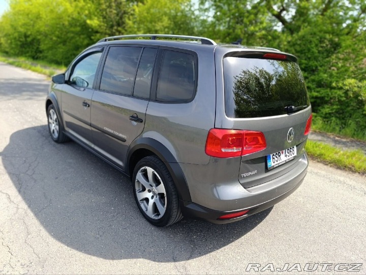 Volkswagen Touran 1,4   TSI 103 KW 140PS. B 2011