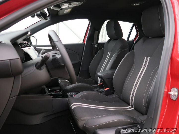 Opel Corsa 1.2TURBO,74kW,GS,AT8 2025