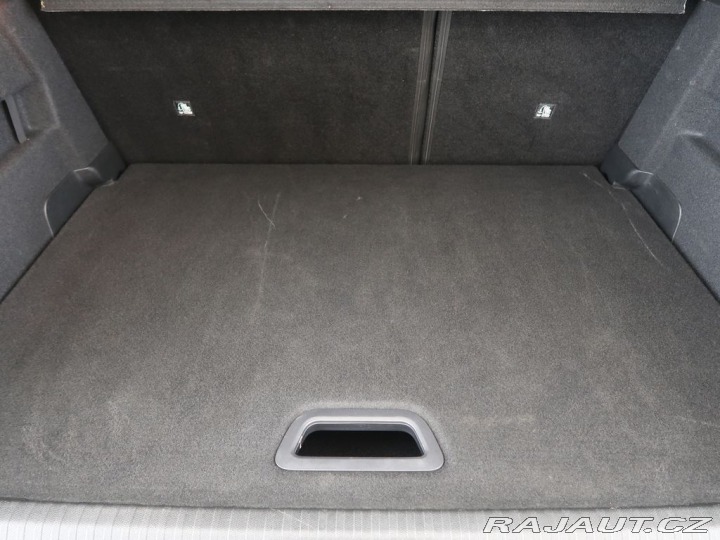 Citroën C4 1.2PureTech,96kW,Manuál 2024