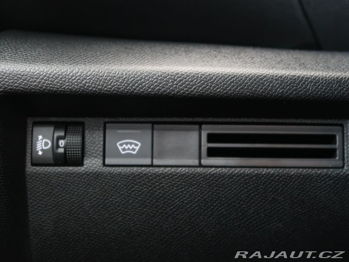 Citroën C4 1.2PureTech,96kW,Manuál 2024