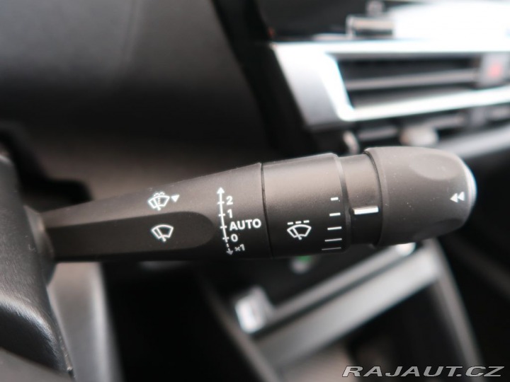 Citroën C4 1.2PureTech,96kW,Manuál 2024
