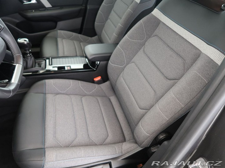 Citroën C4 1.2PureTech,96kW,Manuál 2024