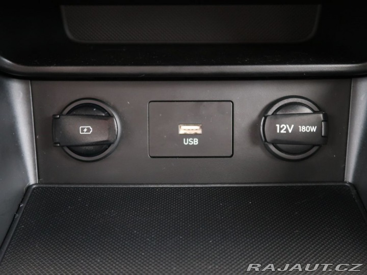 Hyundai Kona 1.6T-GDI,AT,CZ,1Maj 2022