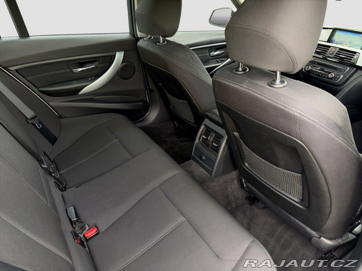 BMW 3 335i Sedan 2013