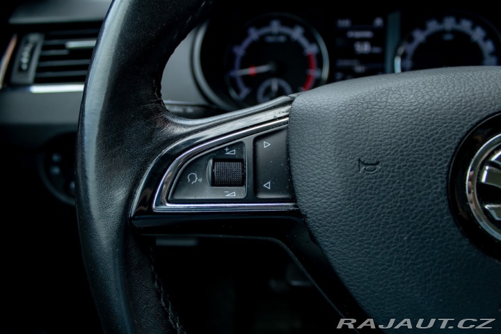 Škoda Octavia Combi / Ambition/ 1.5 TS 2019