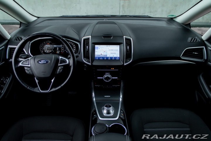 Ford Galaxy / 7-miestná / ACC / Matr 2022