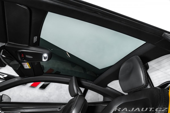 Ostatní značky Ostatní modely Polestar 1 Pano Carbon B&W 2022