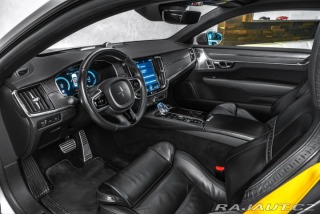 Ostatní značky Ostatní modely Polestar 1 Pano Carbon B&W 2022