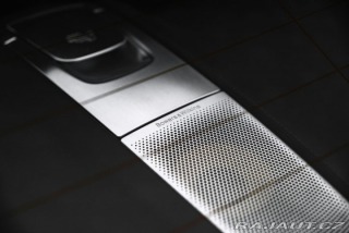 Ostatní značky Ostatní modely Polestar 1 Pano Carbon B&W 2022