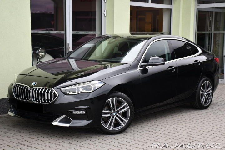 BMW 2 218d NAVI LED REZERVACE 2021