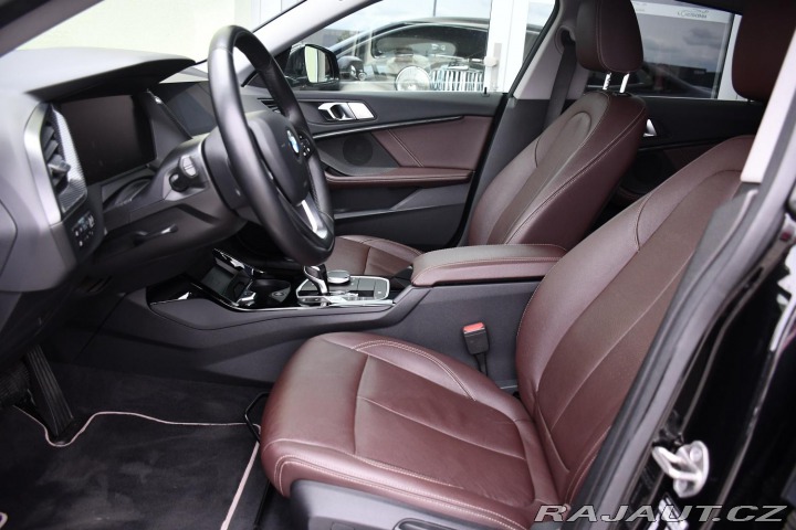 BMW 2 218d NAVI LED REZERVACE 2021
