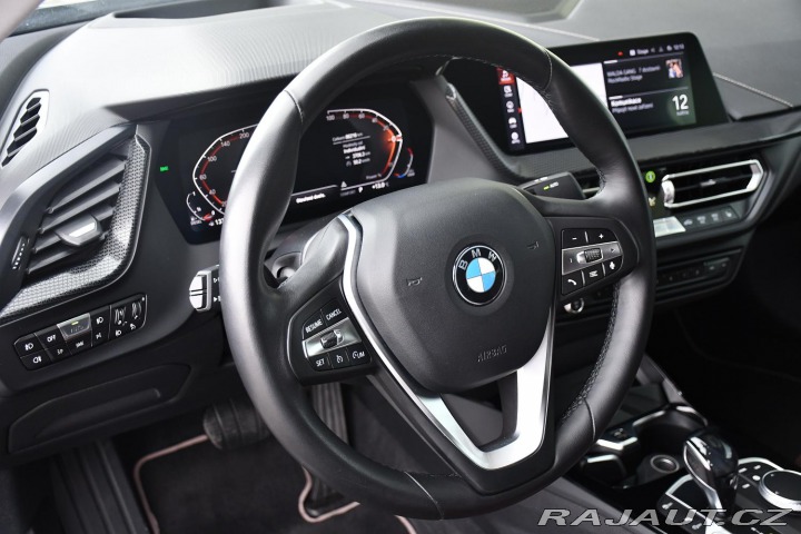 BMW 2 218d NAVI LED REZERVACE 2021