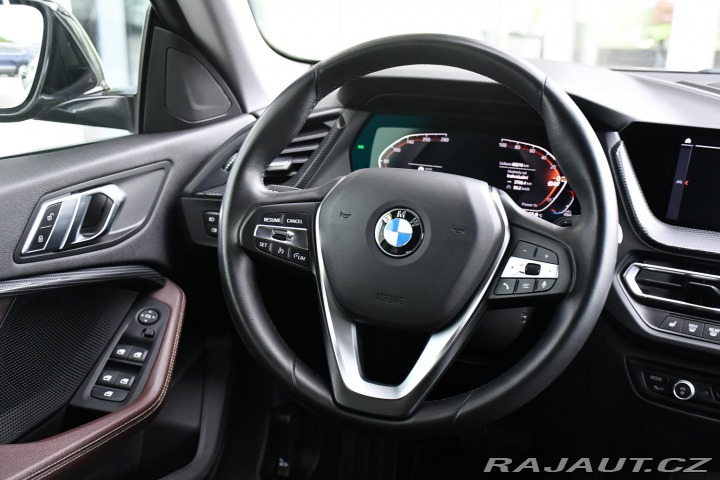BMW 2 218d NAVI LED REZERVACE 2021