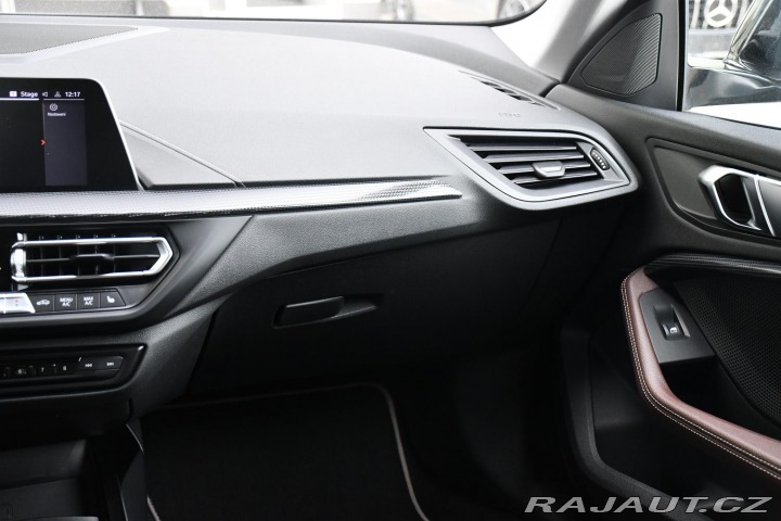 BMW 2 218d NAVI LED REZERVACE 2021