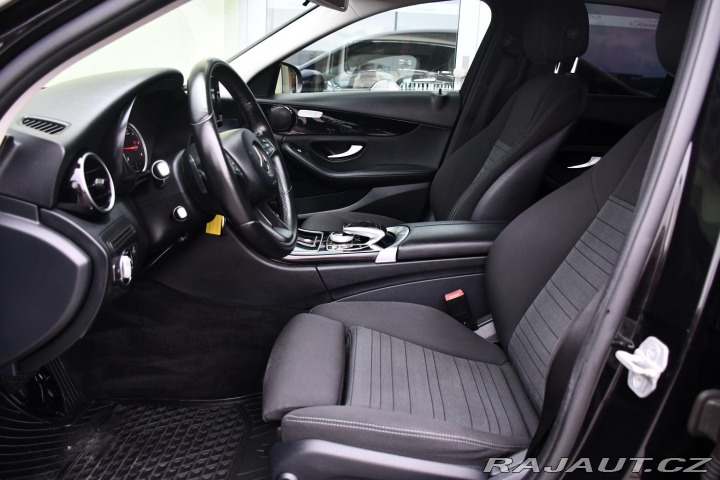 Mercedes-Benz C 180d LED NAVI PDC 2015