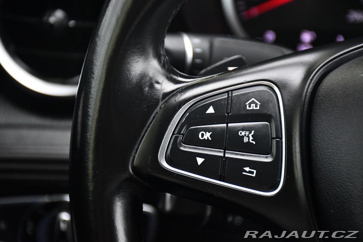 Mercedes-Benz C 180d LED NAVI PDC 2015