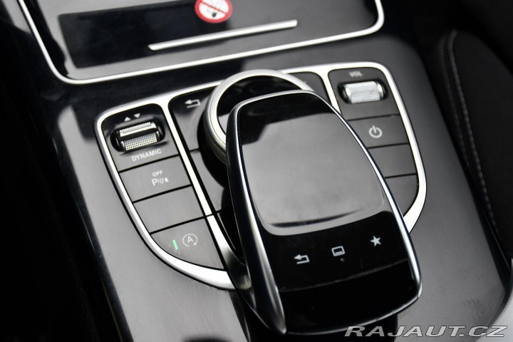 Mercedes-Benz C 180d LED NAVI PDC 2015