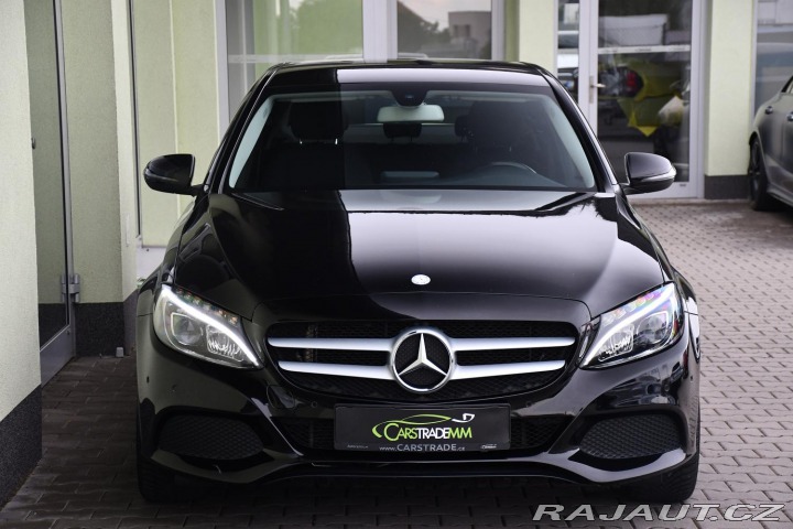 Mercedes-Benz C 180d LED NAVI PDC 2015