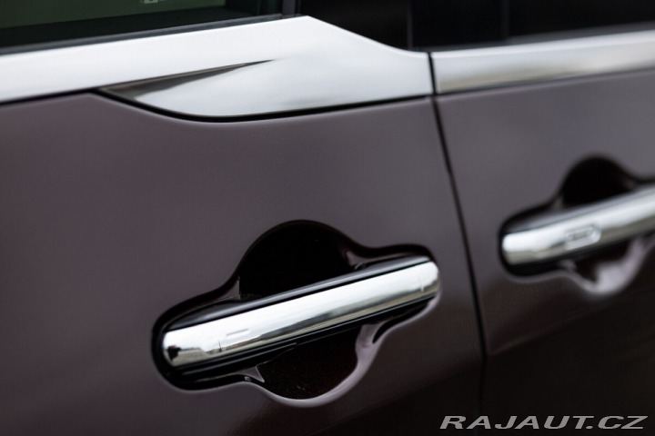 Lexus Ostatní modely LM 350h  350H 2,5 HEV Luxury VIP A 2023