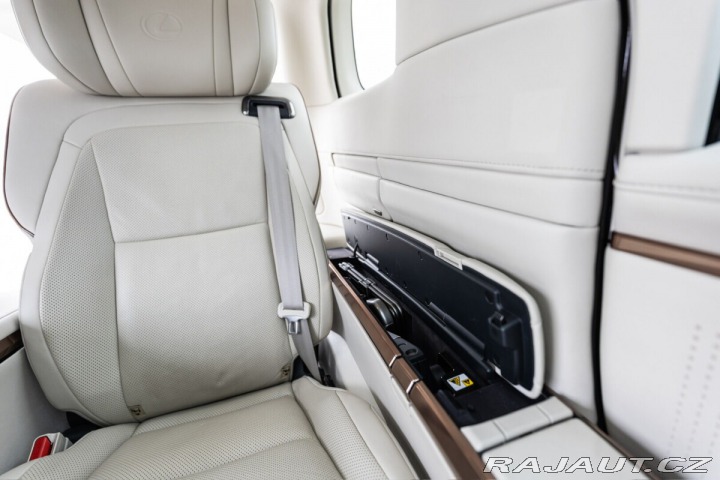 Lexus Ostatní modely LM 350h  350H 2,5 HEV Luxury VIP A 2023