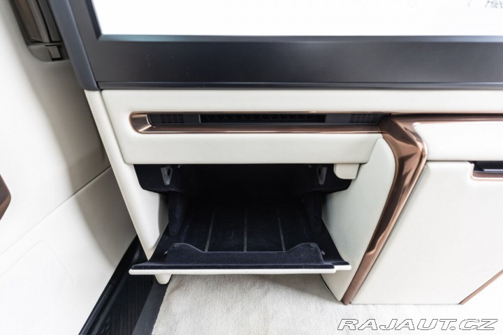 Lexus Ostatní modely LM 350h  350H 2,5 HEV Luxury VIP A 2023