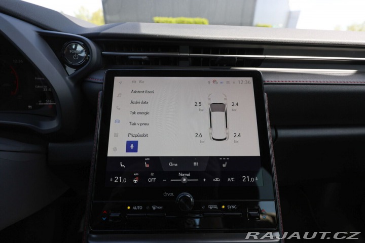 Lexus Ostatní modely LBX 1,5 HEV ELEGANT TECH 2025