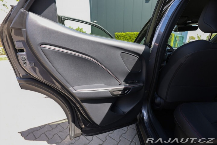 Lexus Ostatní modely LBX 1,5 HEV ELEGANT TECH 2025