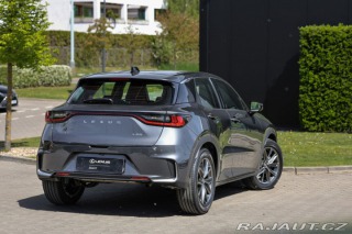 Lexus Ostatní modely LBX 1,5 HEV ELEGANT TECH 2025