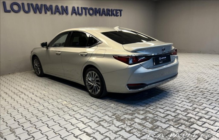 Lexus Ostatní modely ES 300h 300H 2,5 HEV LUXURY / ZÁR 2021