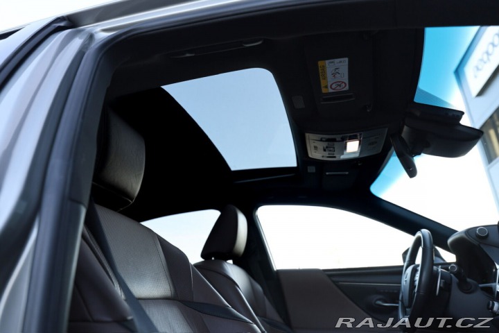 Lexus Ostatní modely ES 300h 300H 2,5 HEV PRESTIGE PLU 2024