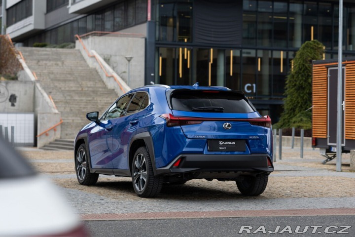 Lexus Ostatní modely UX 300h 300H 2.0 HEV BUSINESS TEC 2025
