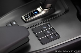 Lexus Ostatní modely UX 300h 300H 2.0 HEV BUSINESS TEC 2025