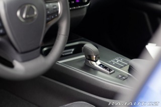 Lexus Ostatní modely UX 300h 300H 2.0 HEV BUSINESS TEC 2025