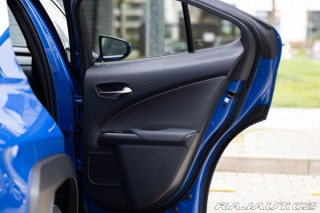 Lexus Ostatní modely UX 300h 300H 2.0 HEV BUSINESS TEC 2025