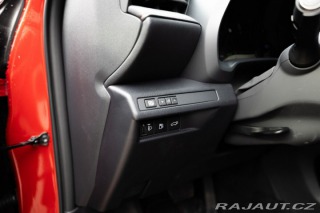 Lexus Ostatní modely LBX 1,5 HEV EMOTION TECH 2025