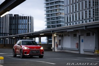 Lexus Ostatní modely LBX 1,5 HEV EMOTION TECH 2025