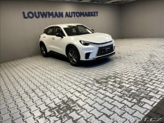 Lexus Ostatní modely LBX 1,5 HEV ELEGANT TECH 2025